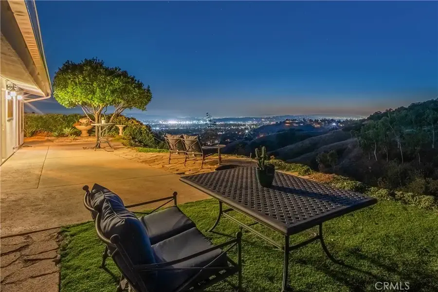 2817 N Mountain, Claremont, CA 91711 - #3