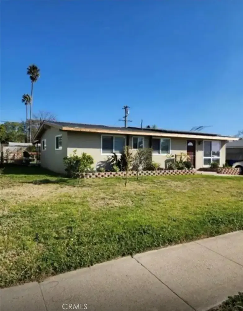 833 N Lilac, Rialto, CA 92376 - #2
