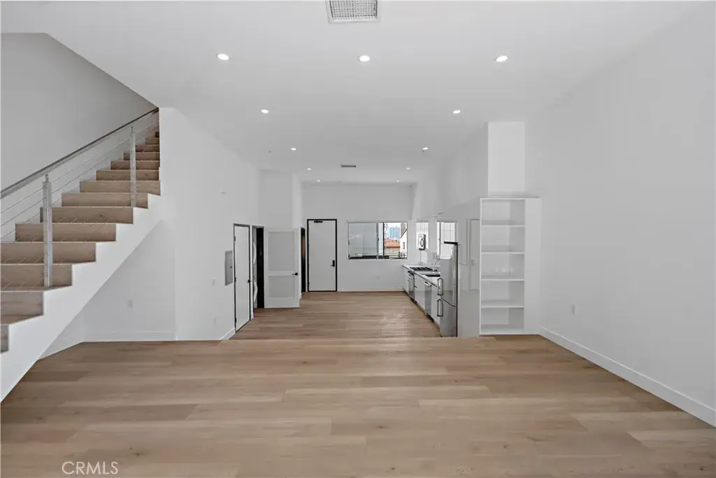 957 Figueroa Terrace #318, Los Angeles, CA 90012 - Image #1