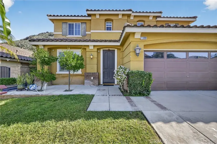11899 Briarcliff, Fontana, CA 92337 - Image #2