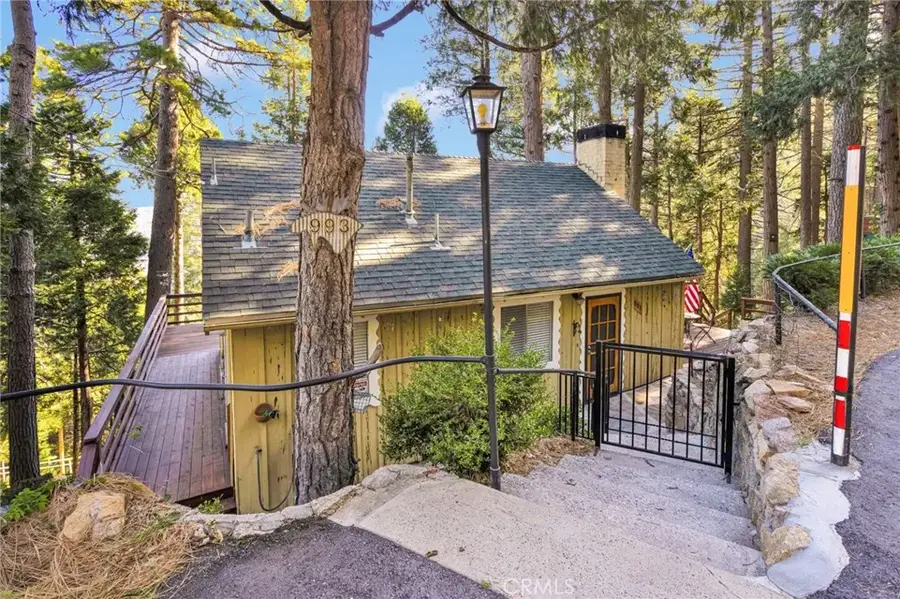 993 Mercury Way, Crestline, CA 92325 - Image #2