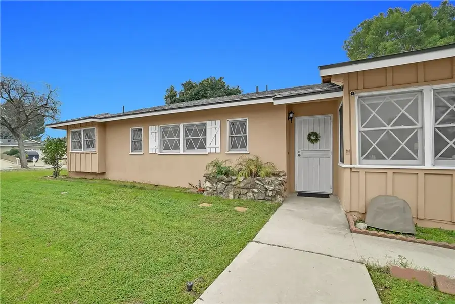 1289 Grove, Upland, CA 91786 - Image #3