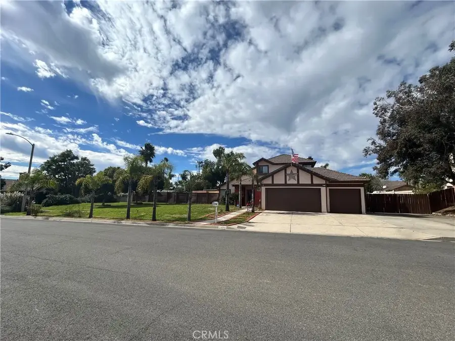 11691 Via Colina, Moreno Valley, CA 92555 - Image #3