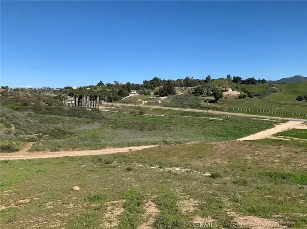 42780 India, Temecula, CA 92592