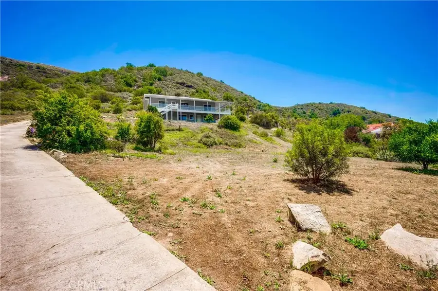 44196 La Cruz Drive, Temecula, CA 92590 - #2