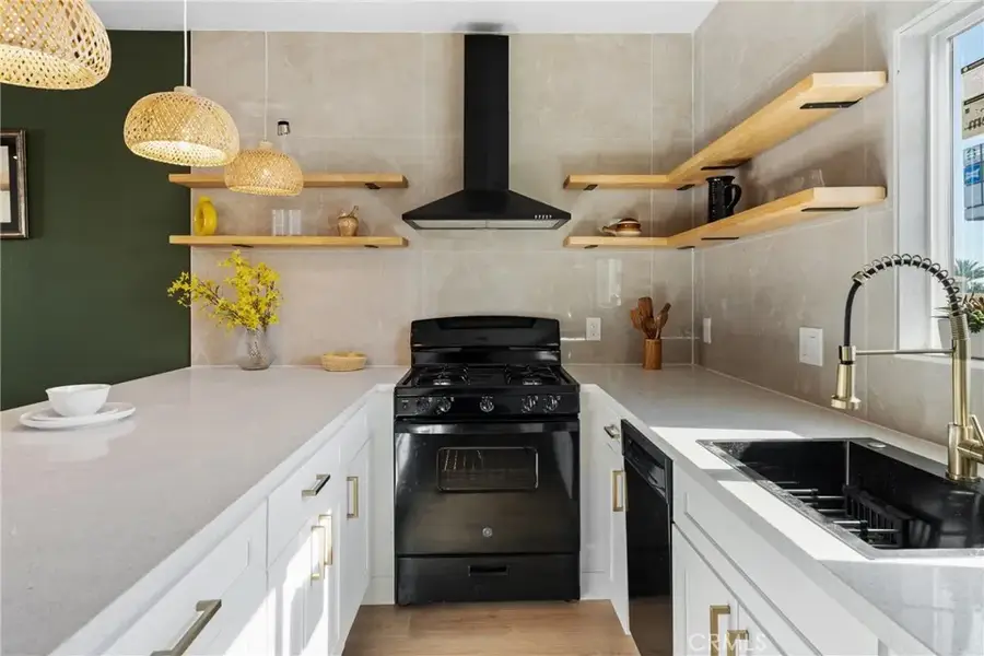 821 Spruce, San Bernardino, CA 92410 - Image #2