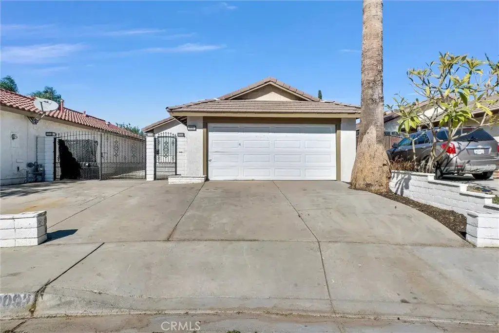 2092 Greenbriar, Colton, CA 92324 - Image #1