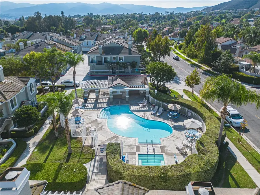 2230 Indigo Hills Drive #4, Corona, CA 92879 - Image #3