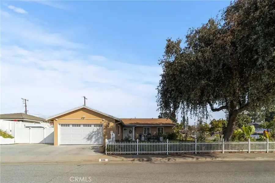 606 N Pershore Avenue, San Dimas, CA 91773 - Image #2