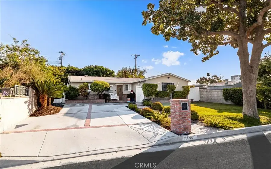 18640 E Mauna Loa, Azusa, CA 91702 - #2