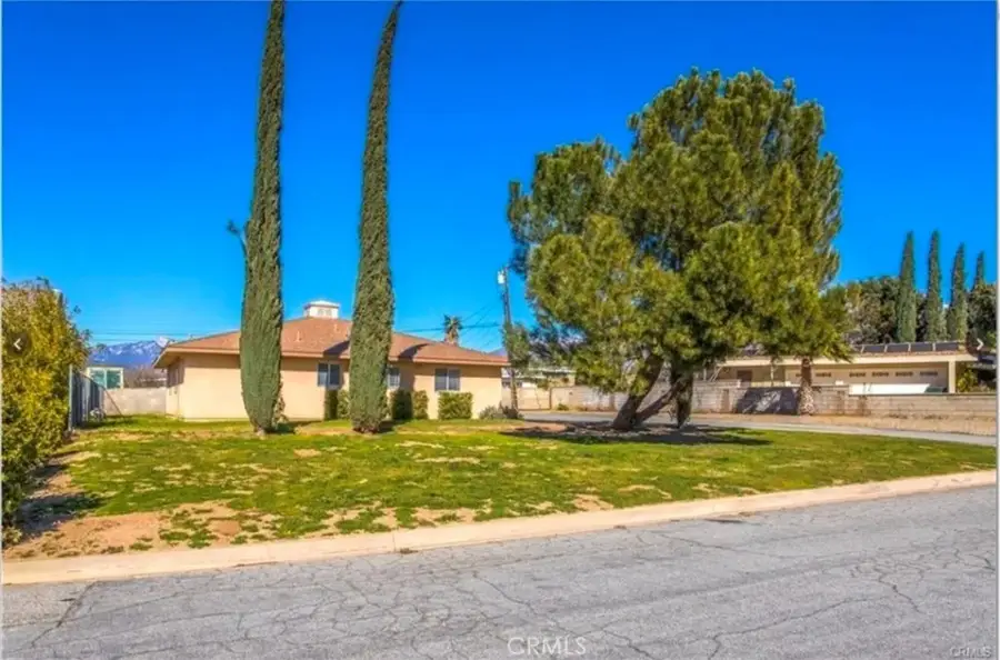 34334 La Raye, Yucaipa, CA 92399 - #2