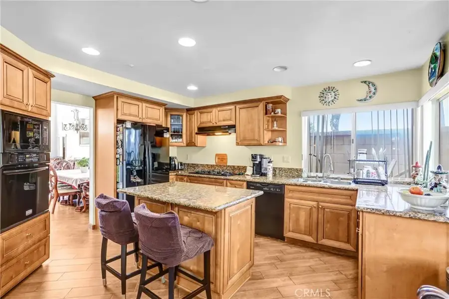 14122 Mendocino, Fontana, CA 92236 - Image #2
