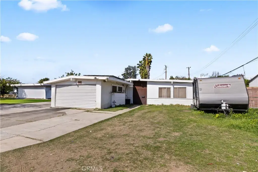 1947 Arthur, Pomona, CA 91768 - #1