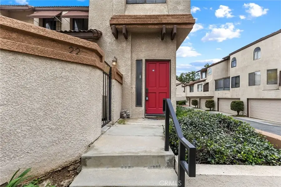 22 Mesquite, Pomona, CA 91766 - #3