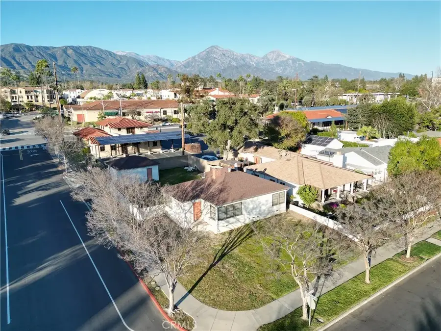 471 Baughman Avenue, Claremont, CA 91711 - #3