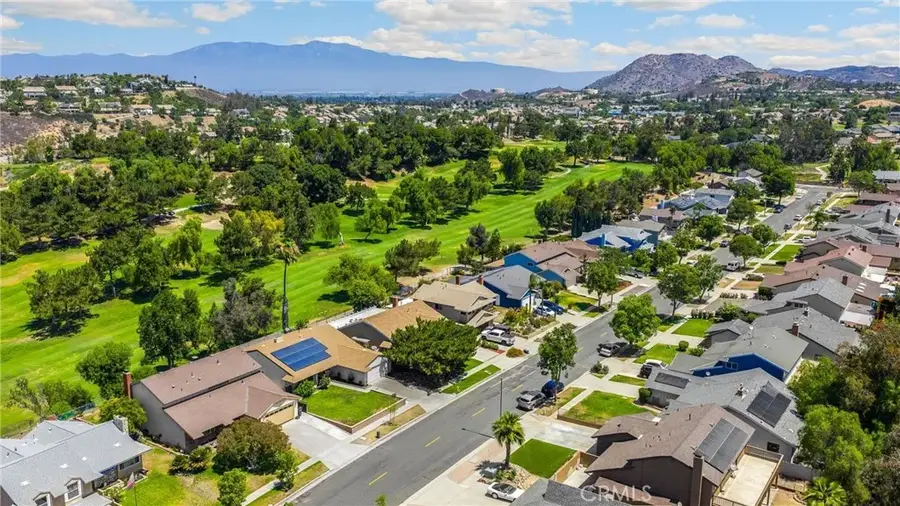 458 Termino, Corona, CA 92879 - #3