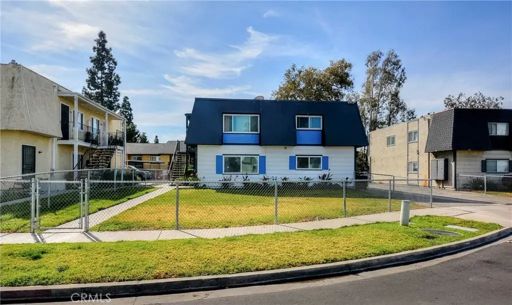 16015 Dorsey, Fontana, CA 92335 - #1