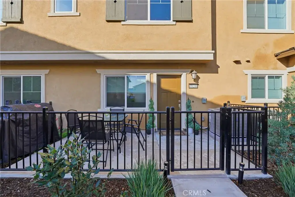 19210 Ash Grove, Riverside, CA 92507 - #1