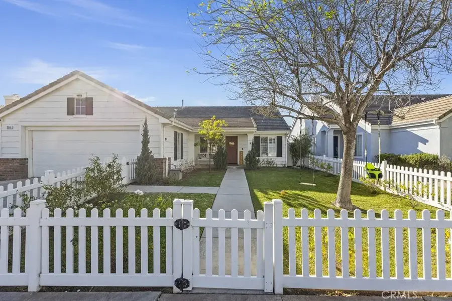 565 Rosalinda Drive, Oxnard, CA 93030 - #3