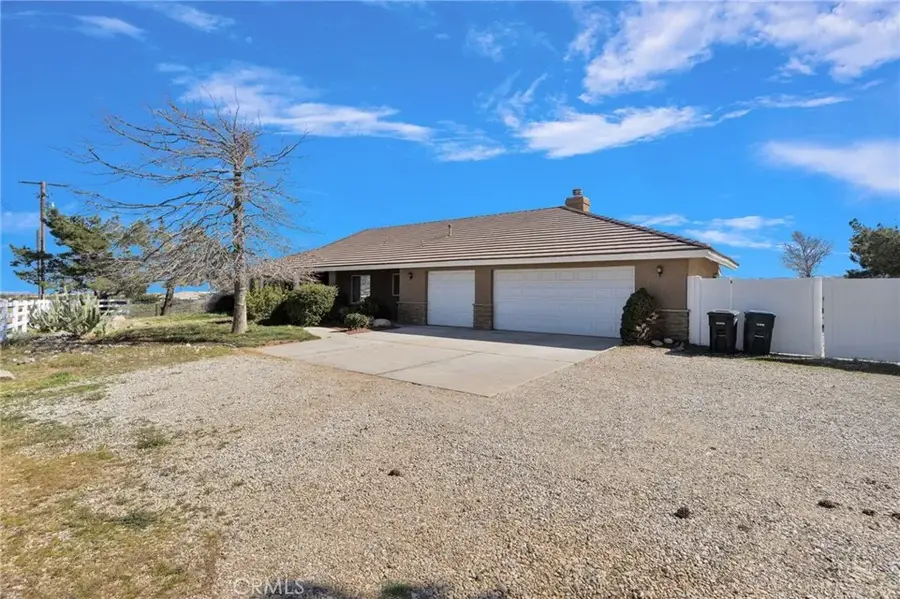 8695 Cantel Court, Oak Hills, CA 92344 - #2