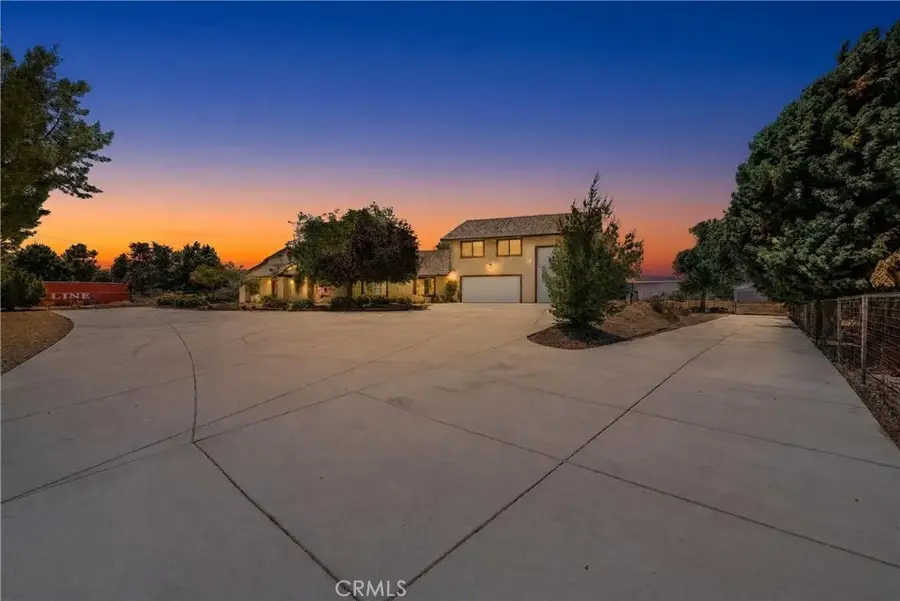 7854 Oak Hills Rd, Oak Hills, CA 92344 - #2