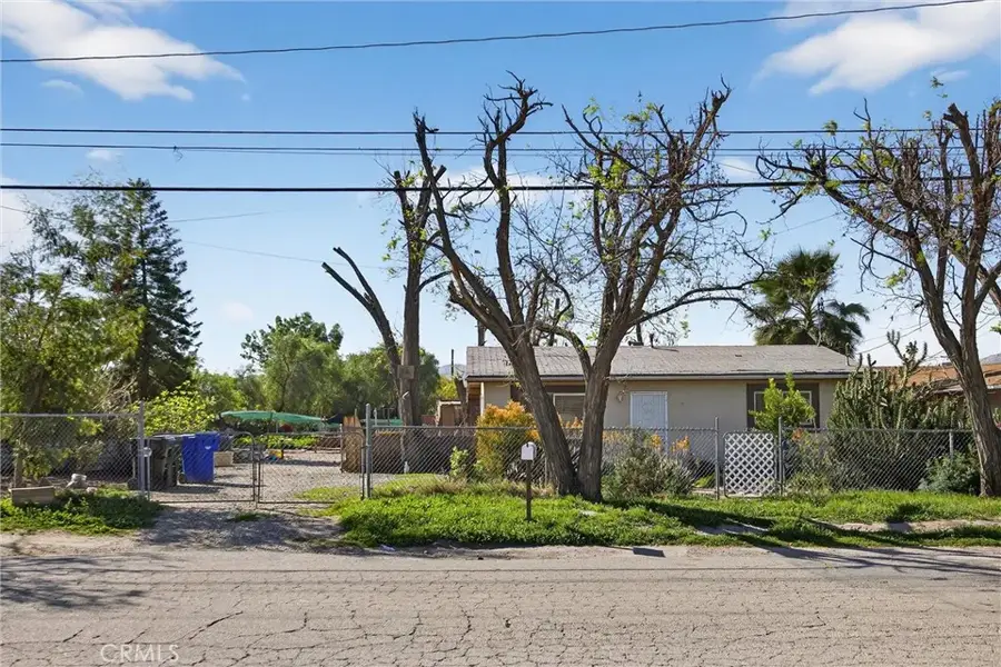 1215 Gould Street, San Bernardino, CA 92408 - #2