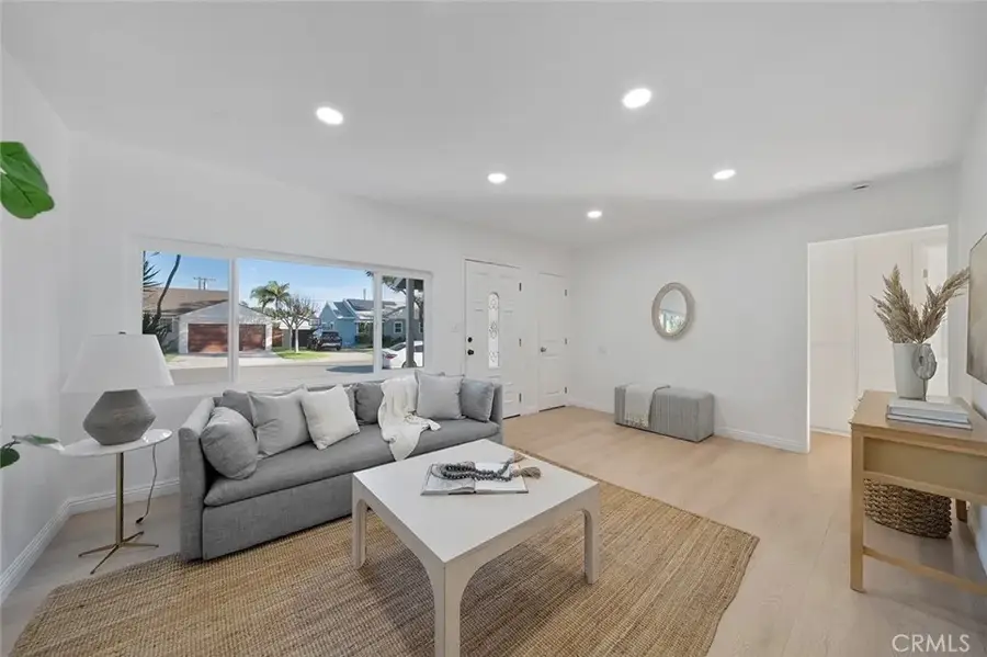 11715 Samoline, Downey, CA 90241 - #2