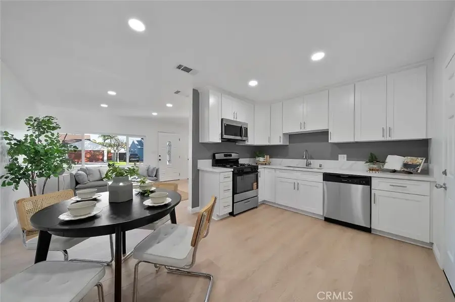 11715 Samoline, Downey, CA 90241 - #3