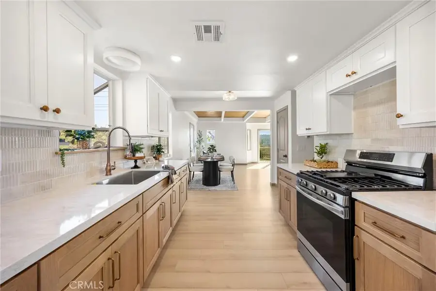 1113 N Grass Valley, Lake Arrowhead, CA 92352 - #2