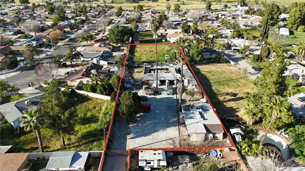 1918 E Oakland, Hemet, CA 92544 - #1