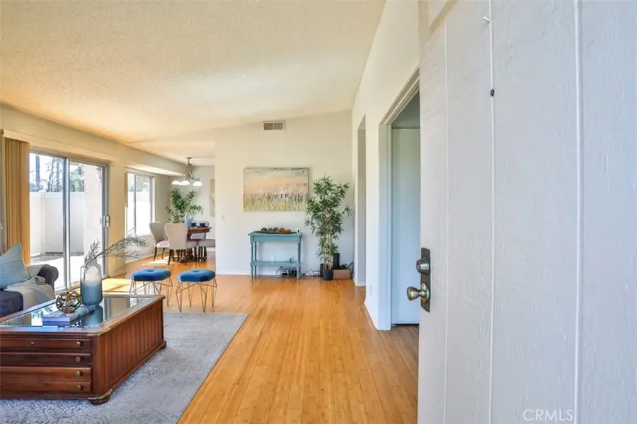 820 E Silver Maple, Azusa, CA 91702 - #3