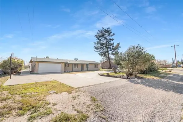10401 Victor, Hesperia, CA 92345