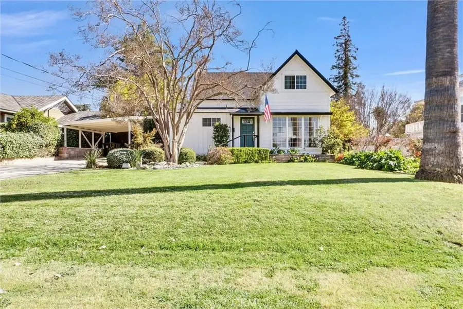 527 W Palm, Redlands, CA 92373 - #2