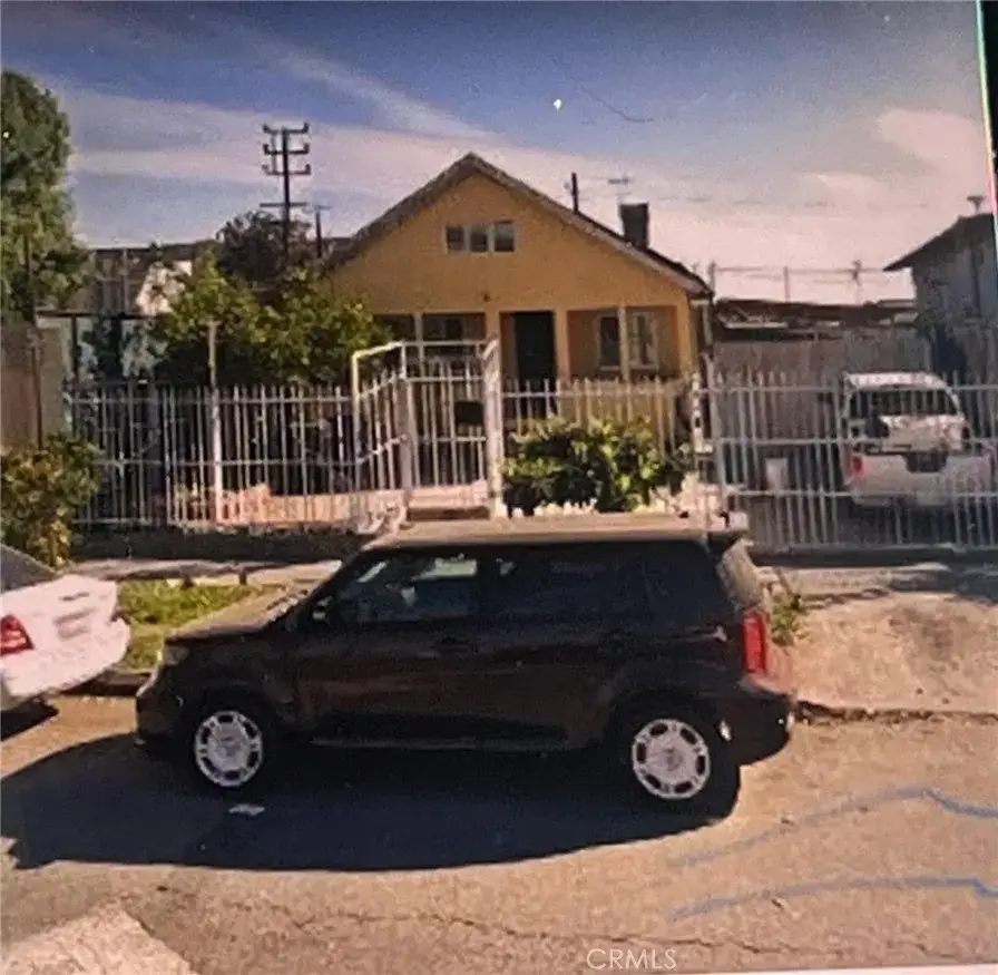 5506 Holmes, Los Angeles, CA 90058 - #1
