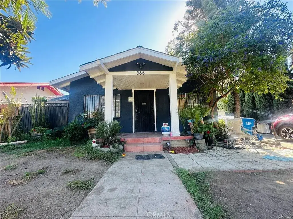 866 E 4th Street, Pomona, CA 91766 - #1