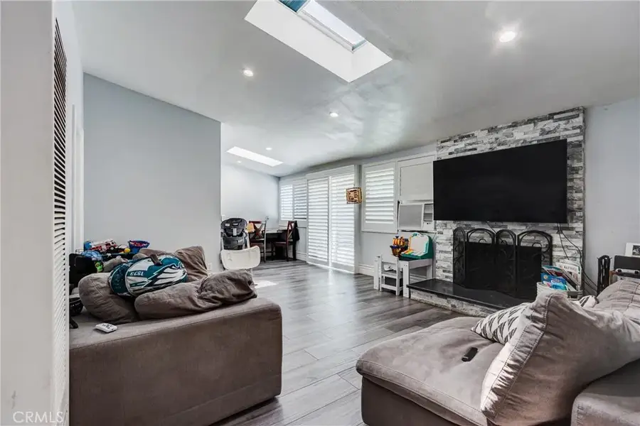 275 Celia, Pomona, CA 91768 - #3