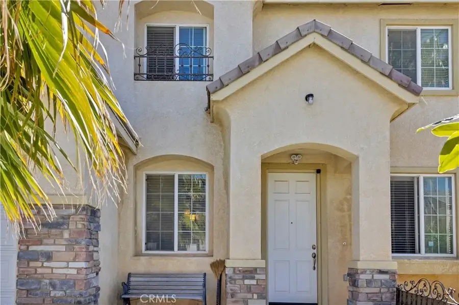 13023 Tehachapi, Hesperia, CA 92344 - #3