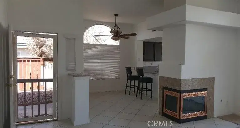 16283 Salinas, Victorville, CA 92394 - #3