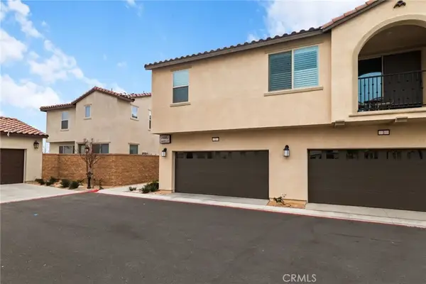 16667 Snowdrop #2, Fontana, CA 92336