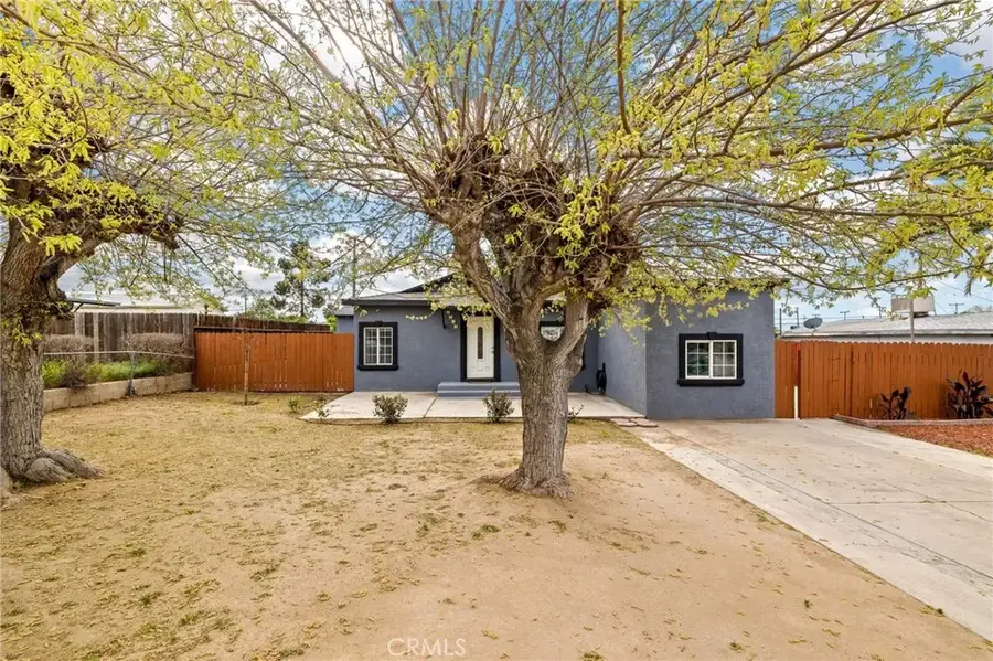 2935 Shelly Lane, Bakersfield, CA 93306 - #2