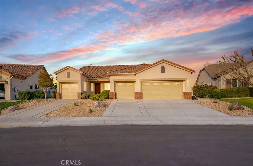 11002 Dandelion Lane, Apple Valley, CA 92308 - #1