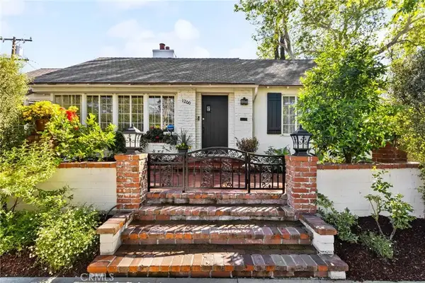 1200 Berkeley, Claremont, CA 91711