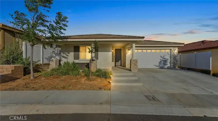 10710 Brookfield Drive, Riverside, CA 92505 - #2