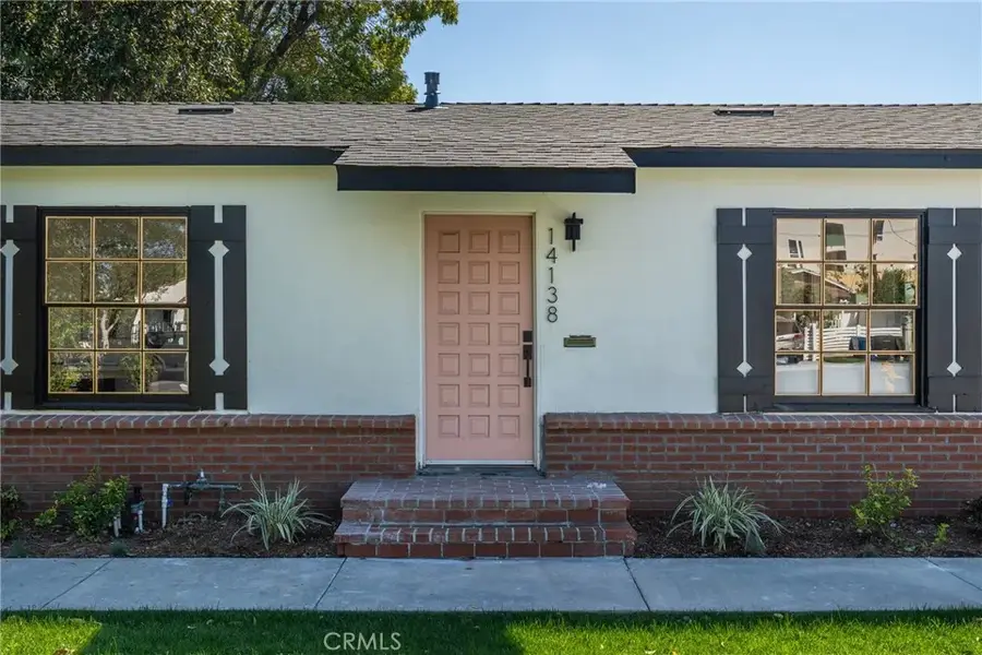 14138 Archwood, Van Nuys, CA 91405 - #2