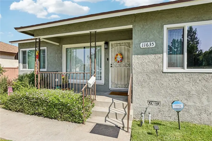 11635 Smith Avenue, Santa Fe Springs, CA 90670 - #3