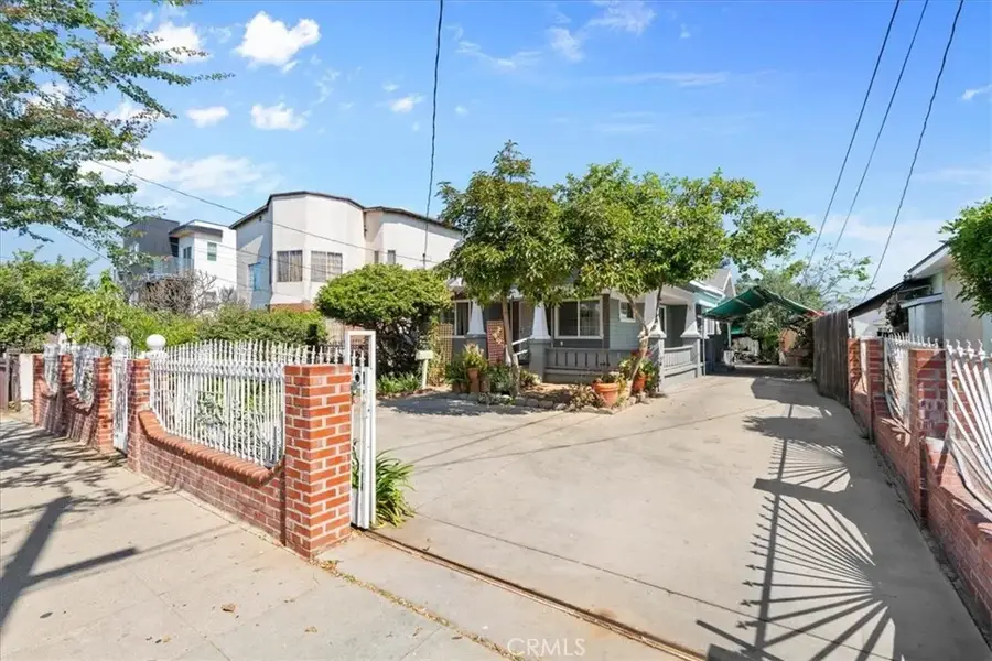 2823 E 6th, Los Angeles, CA 90023 - #2