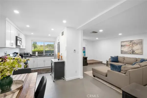 3827 W Avenue 41, Los Angeles, CA 90065