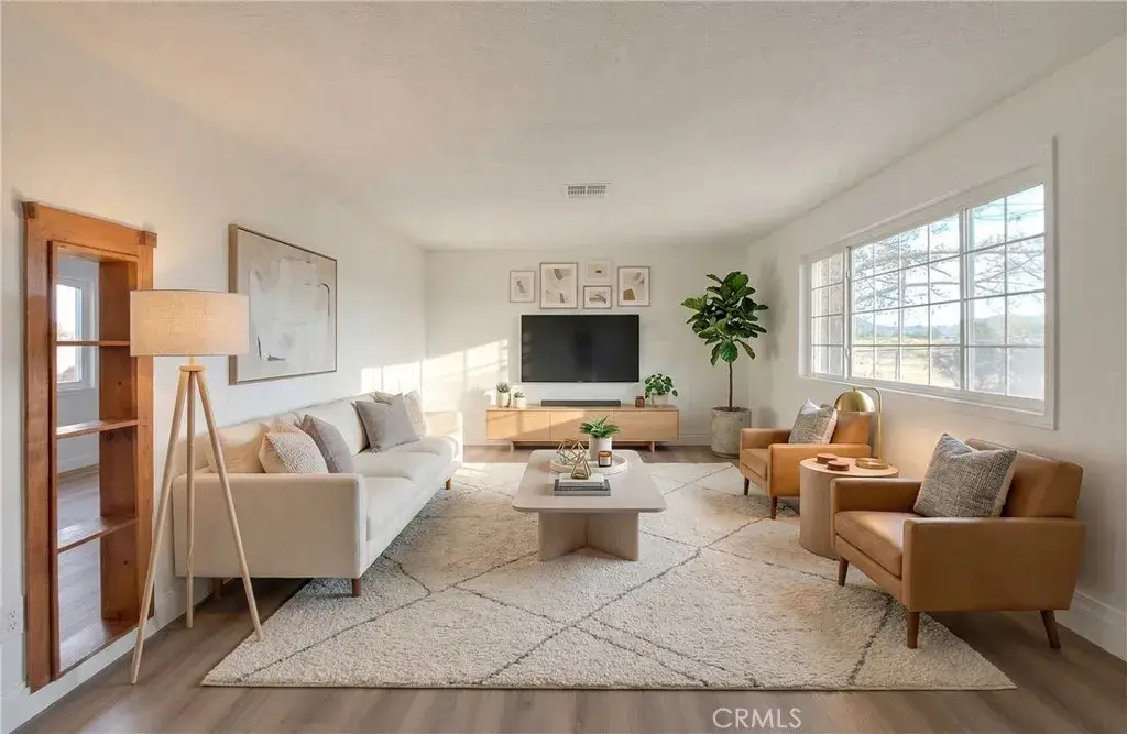 22133 Thunderbird, Apple Valley, CA 92307 - #1