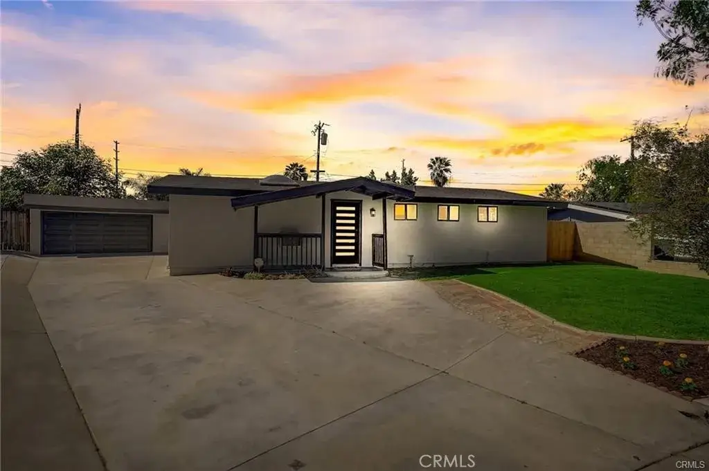 8845 Mentone, Riverside, CA 92503 - #1