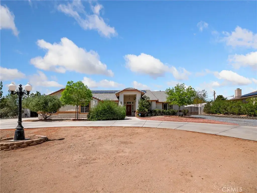 19224 Roanoke, Apple Valley, CA 92307 - #1